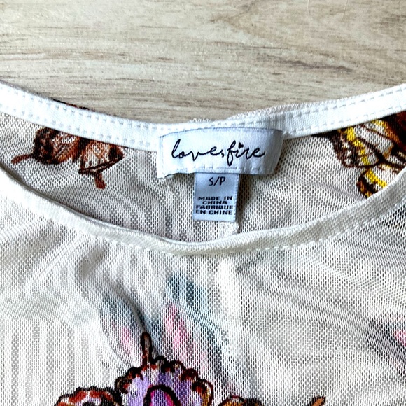 White sheer butterfly top 🦋 - Picture 2 of 6